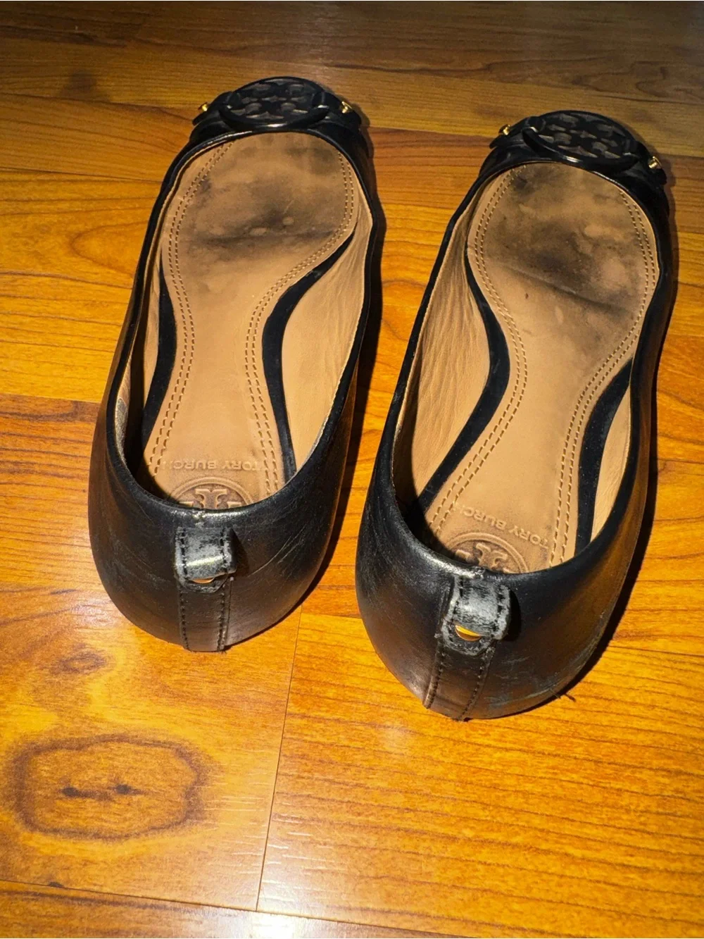 Tony Burch Black Flats size 7.5